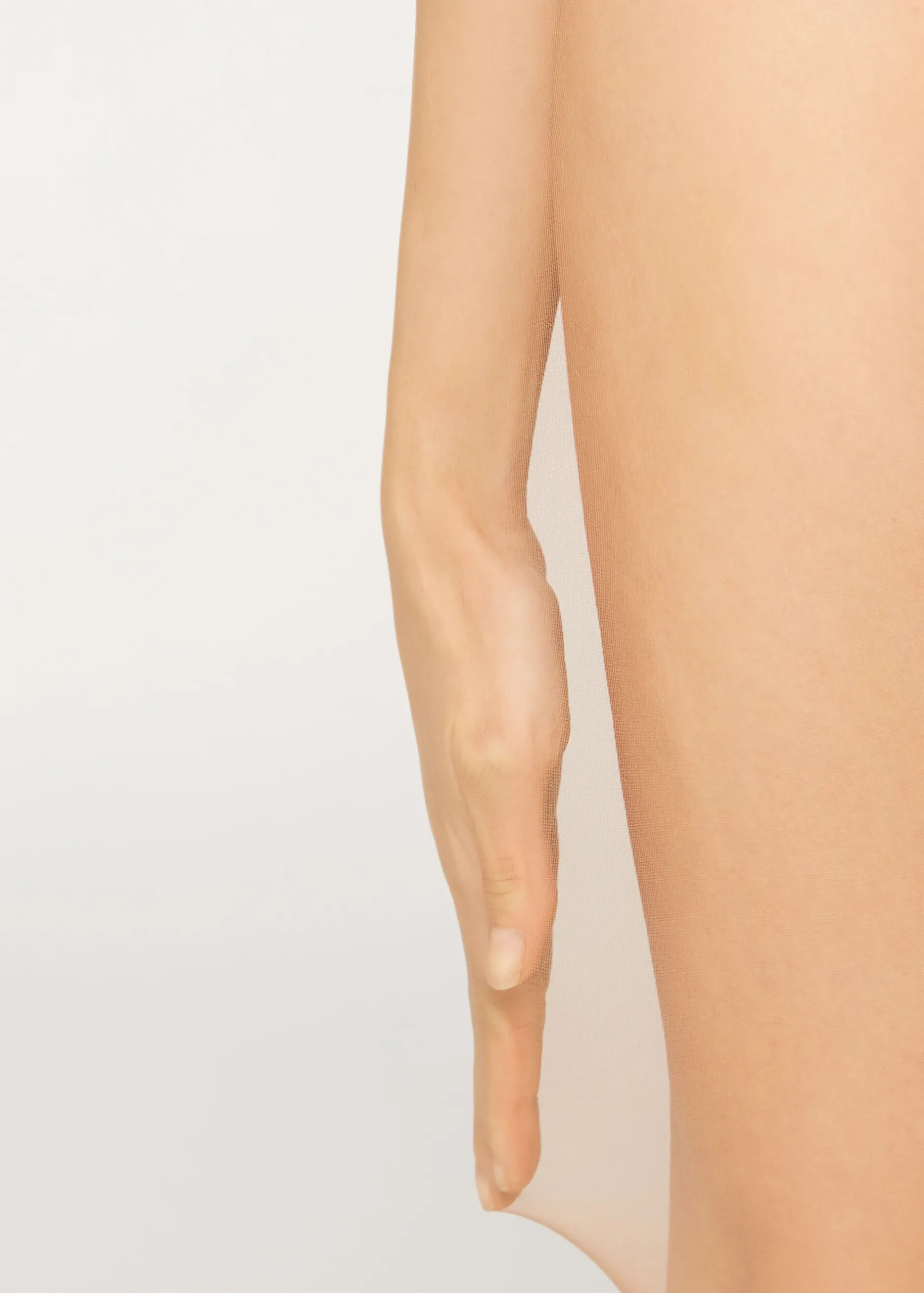 Women Calzedonia 20 Denier Sheer Matt Tights