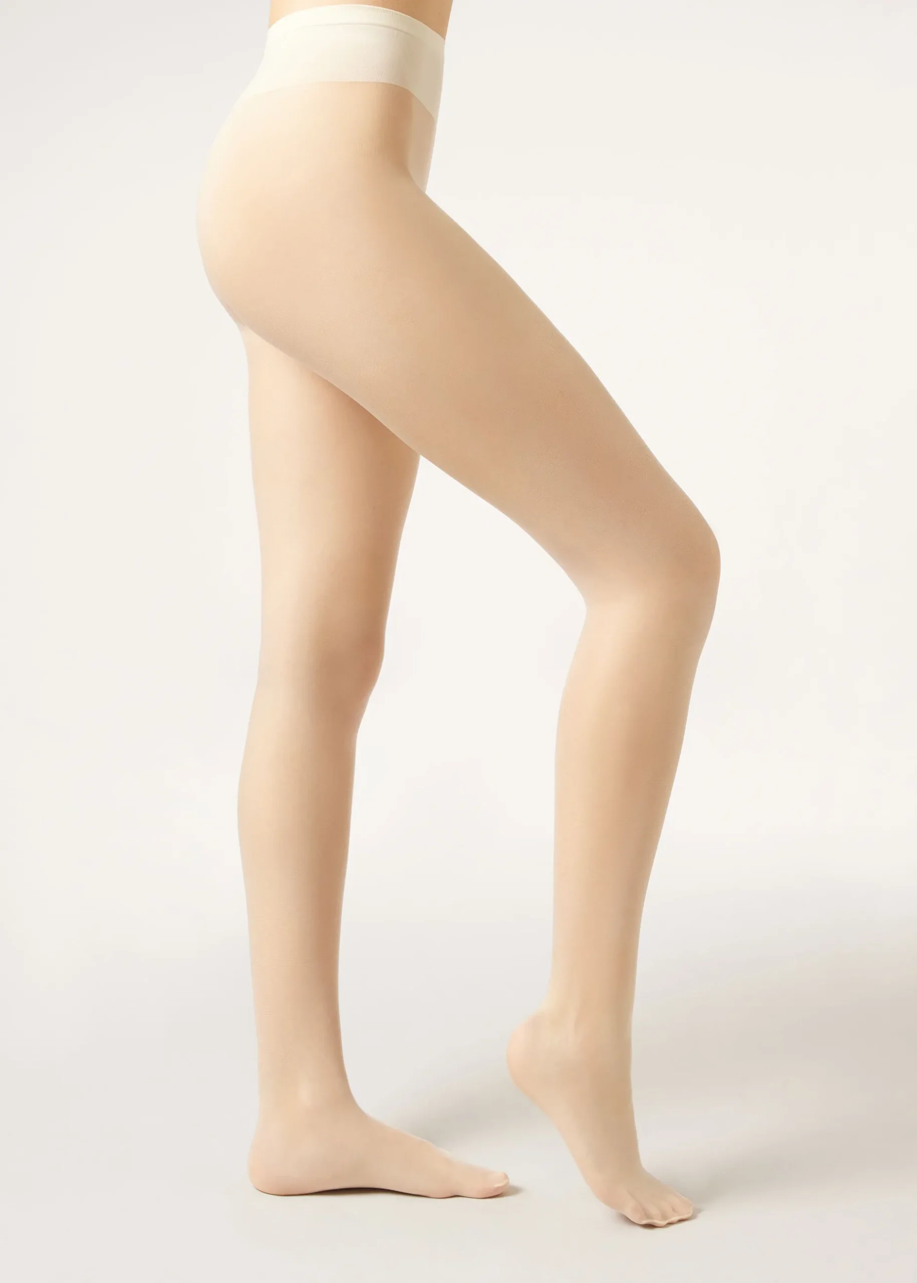 Women Calzedonia 20 Denier Sheer Tights