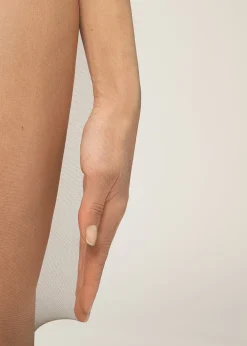 Women Calzedonia 8 Denier Ultra Sheer Tights